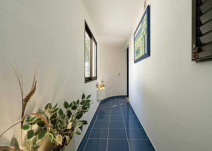 Vitry By Intiholidays