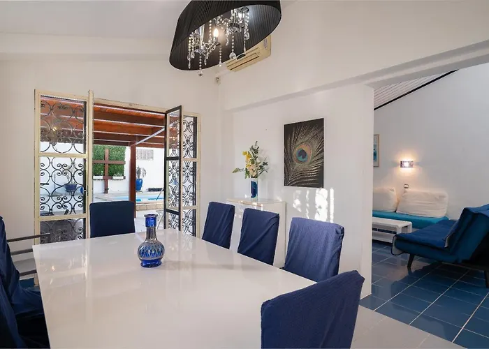 Vitry By Intiholidays